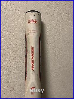 Axe slowpitch softball bat 34 Inch 26oz USED 2018 Model